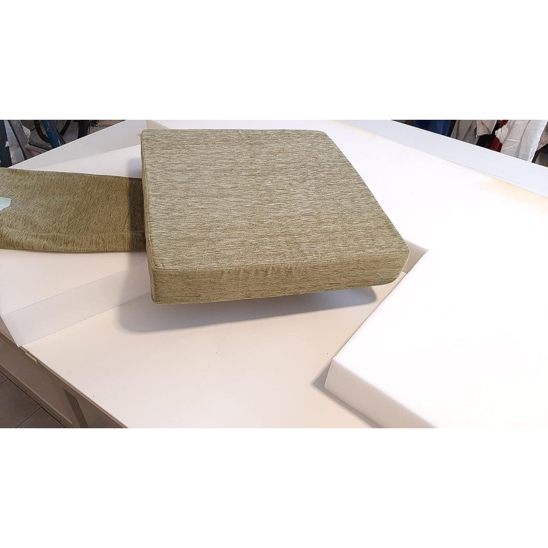 Imbottitura in schiuma beige per cuscini