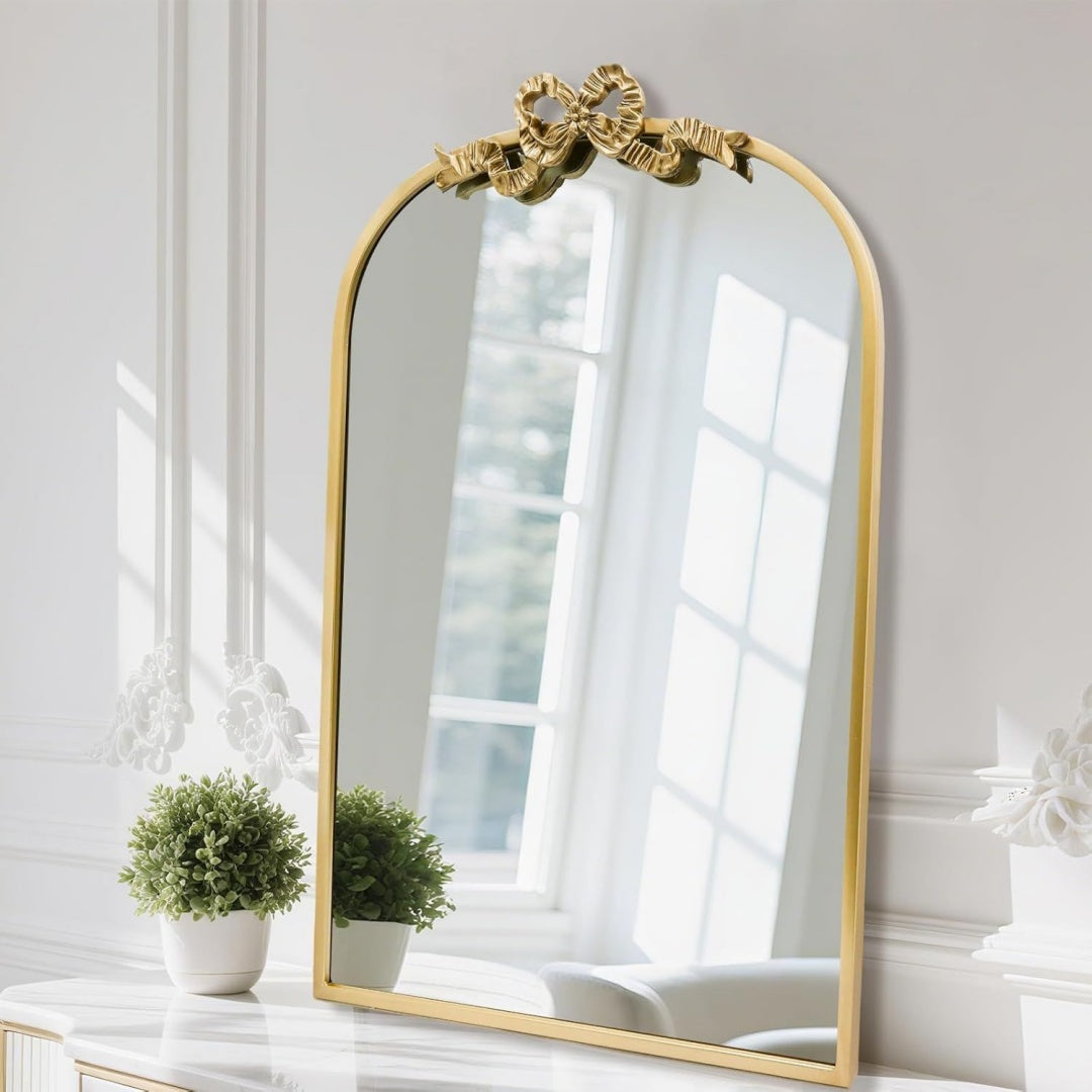 Specchio da pavimento con cornice oro